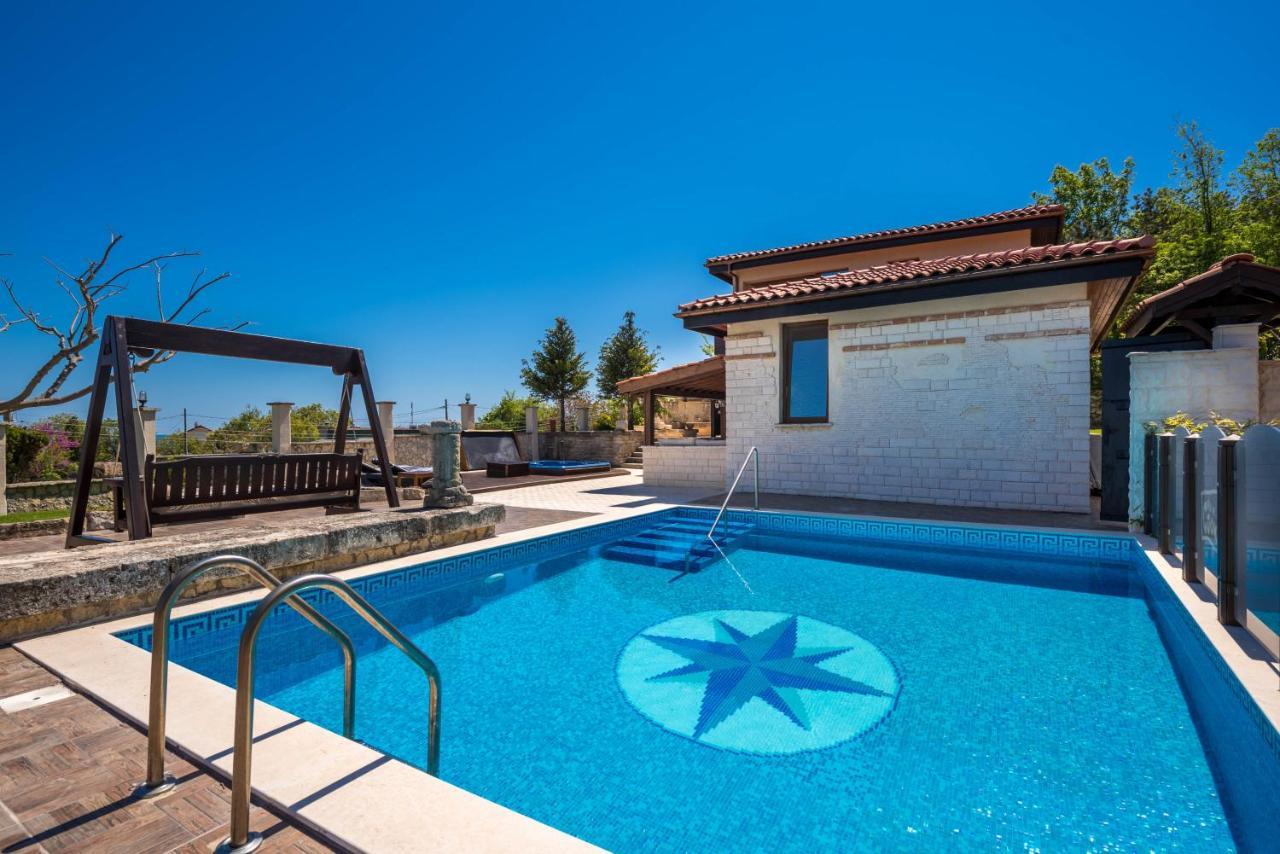 Villa Cook With Sea View - Heated Pool - At Balchik Exterior foto